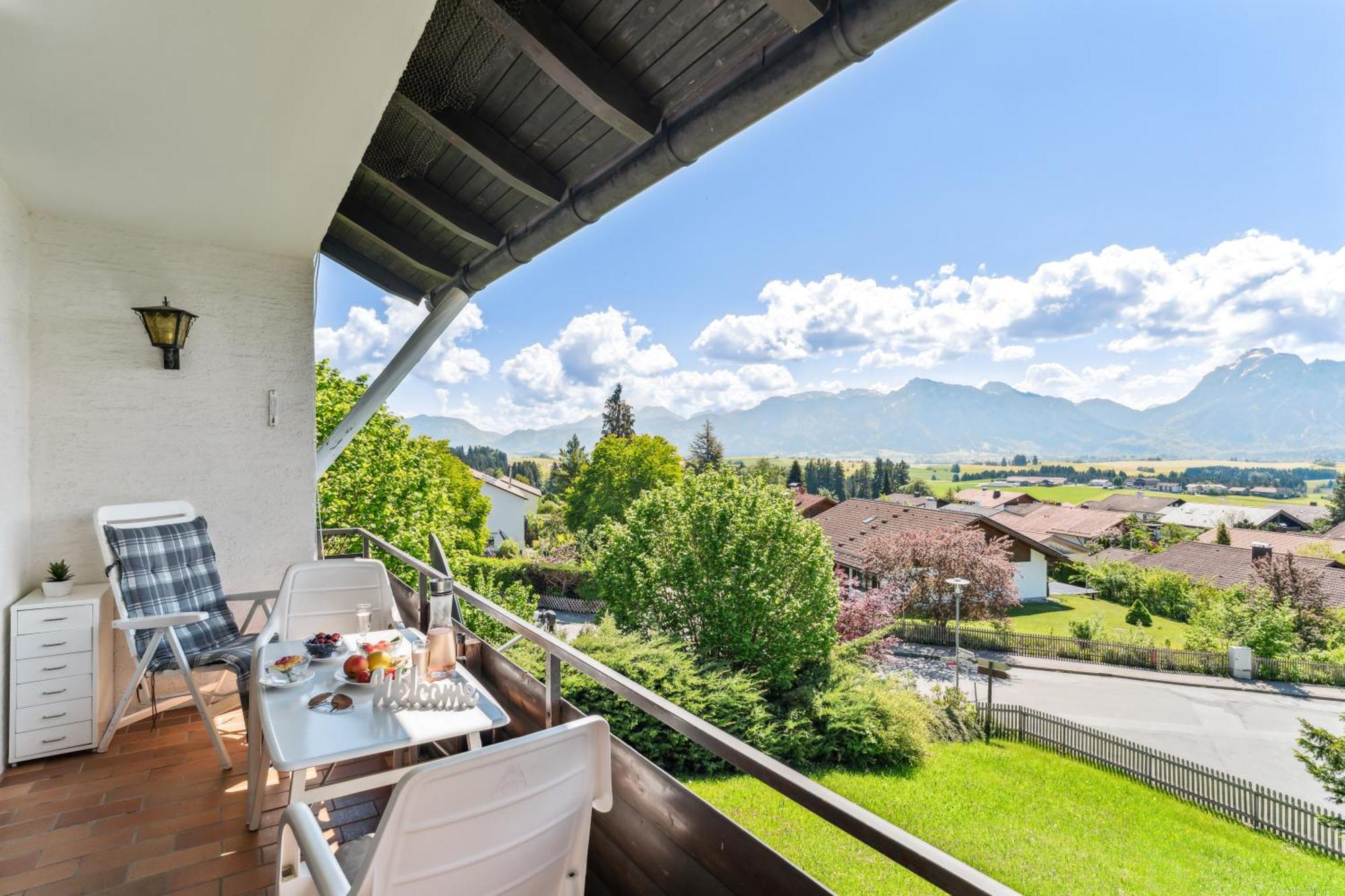 Neuschwanstein-Blick Apartamento Füssen Exterior foto