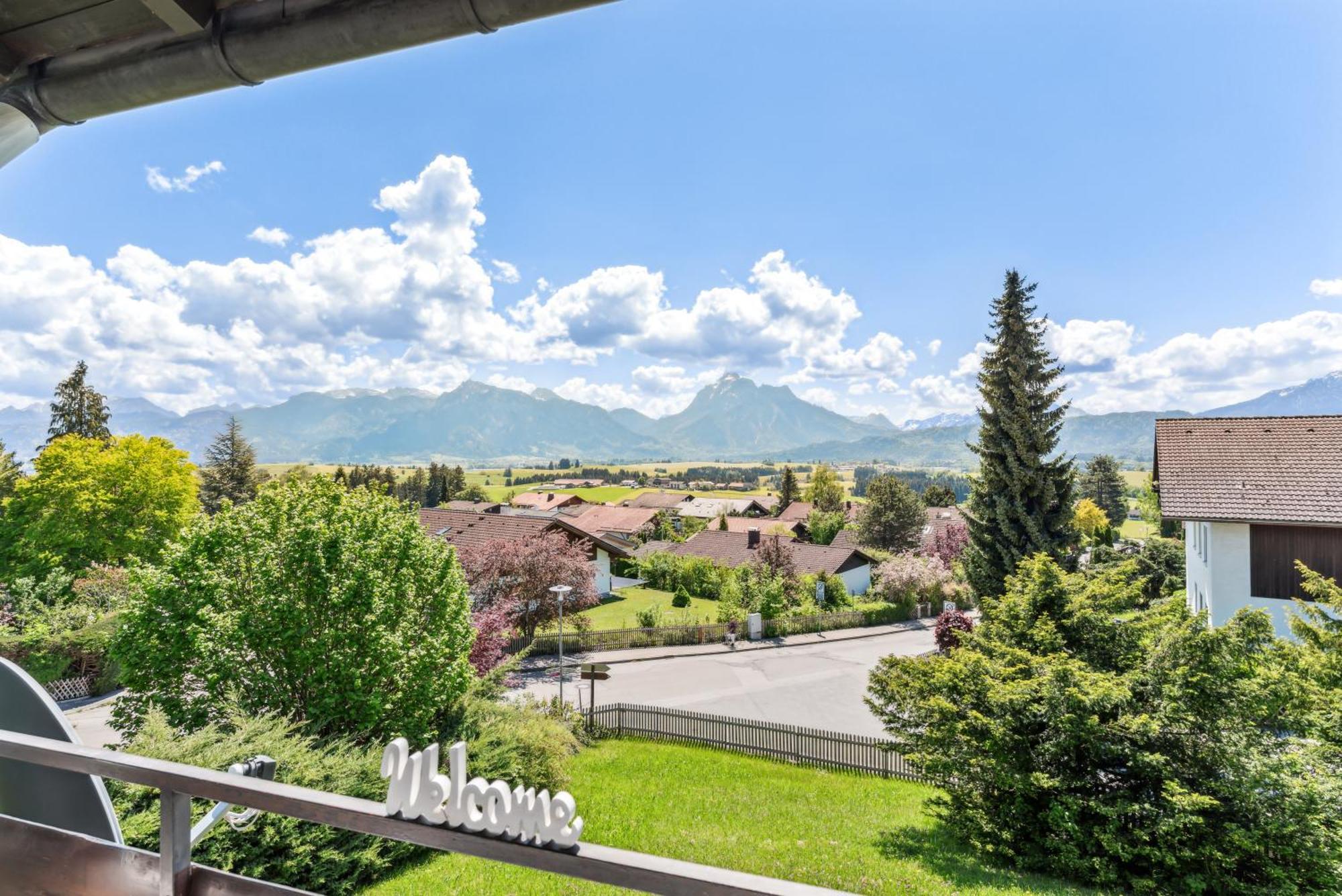 Neuschwanstein-Blick Apartamento Füssen Exterior foto