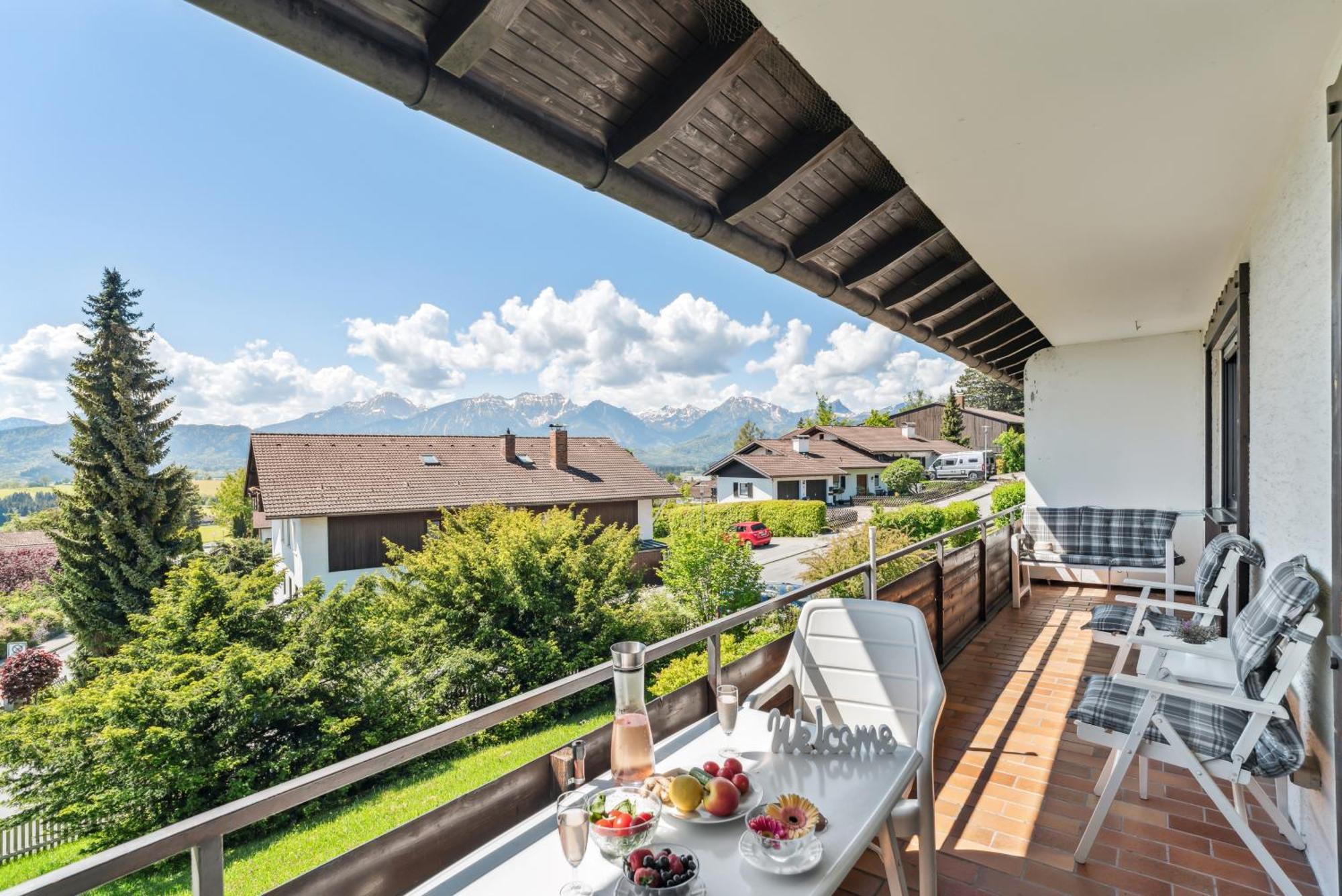 Neuschwanstein-Blick Apartamento Füssen Exterior foto