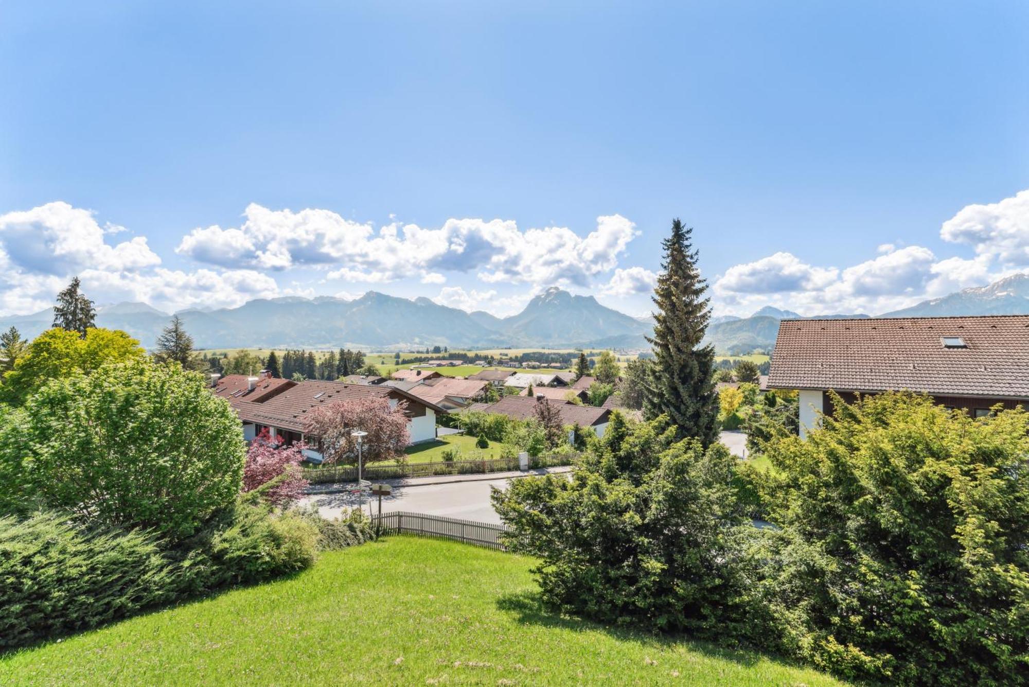 Neuschwanstein-Blick Apartamento Füssen Exterior foto
