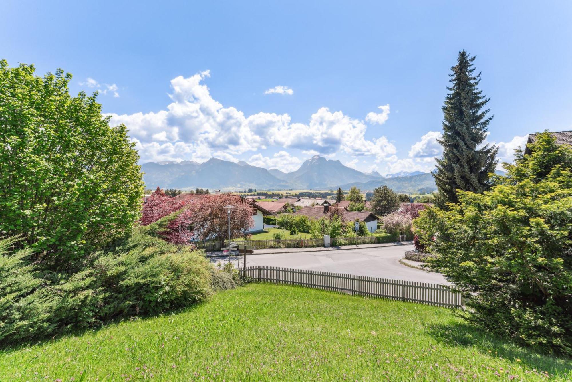 Neuschwanstein-Blick Apartamento Füssen Exterior foto