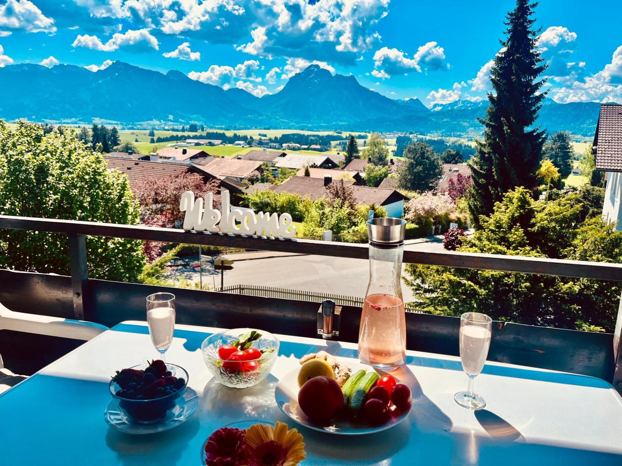 Neuschwanstein-Blick Apartamento Füssen Exterior foto